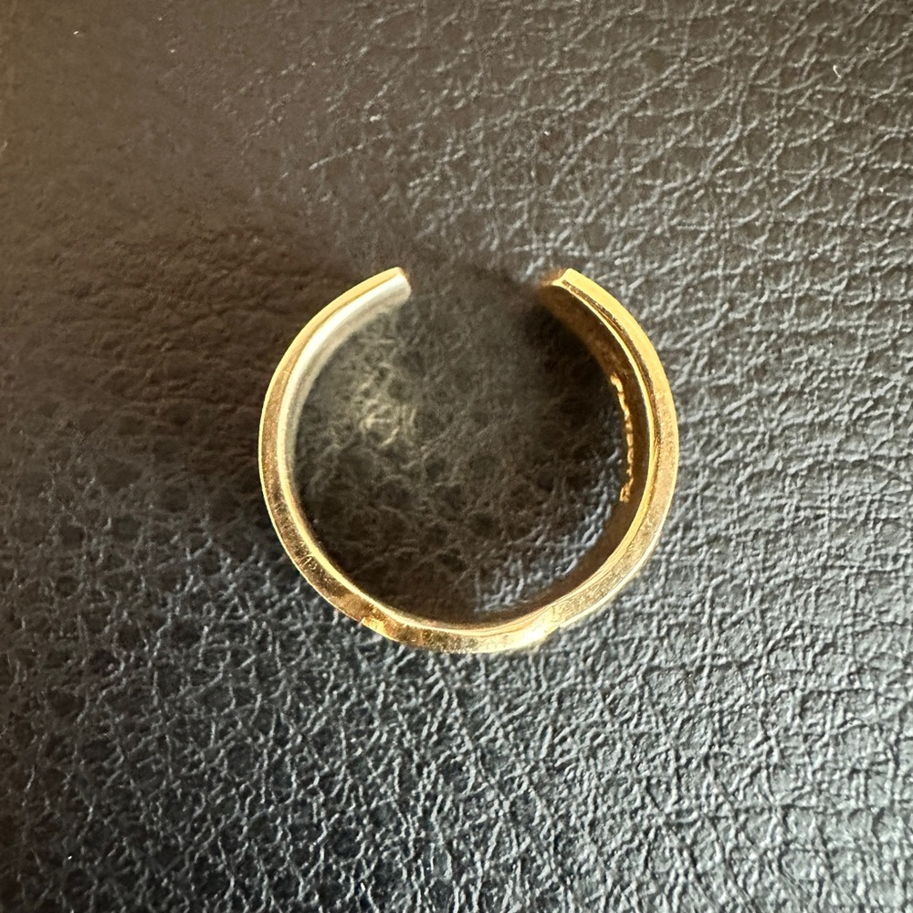 Playboy toe ring - Picture 3 of 3